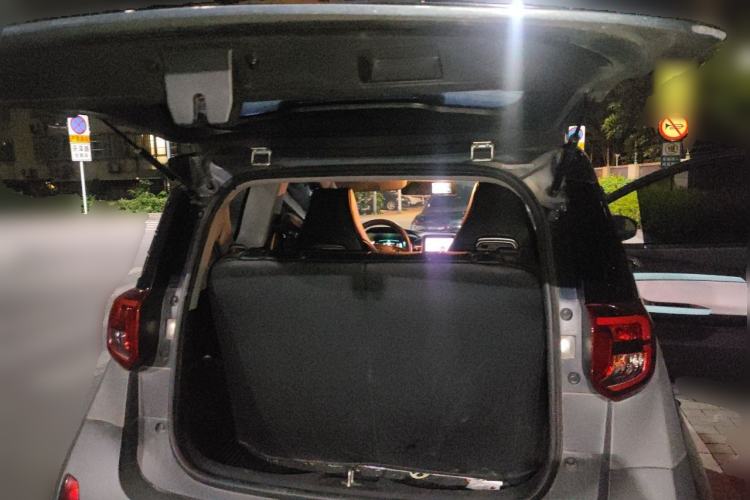 Used Chery QQ Little Ant 2021 200 000-Yuan Ant Fan Edition Talent Version NMC Battery 301 km Trunk