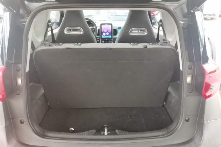 Used Chery QQ Little Ant 2021 150 000 Yuan "Ant Fan" Edition New Ant Xuan Version Lithium-NMC Battery Trunk