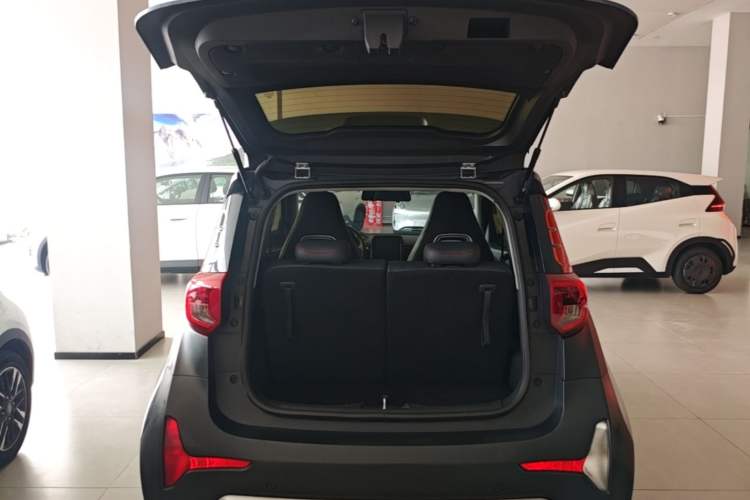 Used Chery QQ Little Ant 2021 200 000-Yuan Ant Fan Edition Oxygen Version Lithium Iron Phosphate 301 km Trunk
