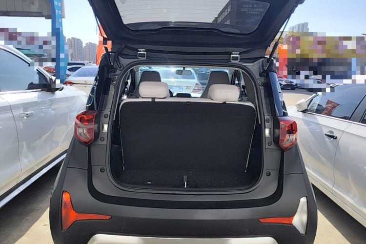 Used Chery QQ Little Ant 2021 150 000 Yuan "Ant Fan" Edition New Ant Cool Version Lithium-Ion Battery Trunk