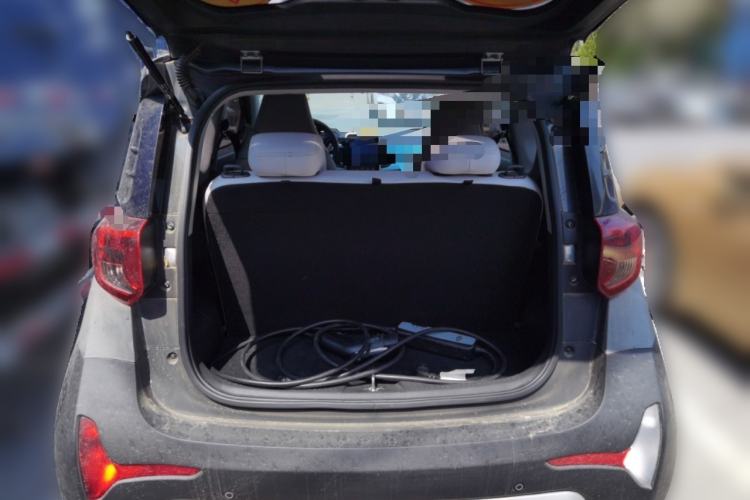 Used Chery QQ Little Ant 2021 150 000 Yuan "Ant Fan" Edition New Ant Cool Version Lithium-Ion Battery Trunk