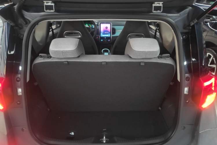 Used Chery QQ Little Ant 2021 150 000 Yuan Ant Fan Edition New Ant Cool Version Lithium Iron Phosphate Trunk
