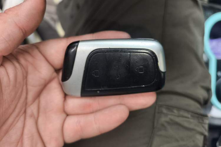 Used Chery QQ Little Ant 2021 150 000 Yuan "Ant Fan" Edition New Ant Xuan Version Lithium-NMC Battery Vehicle Key