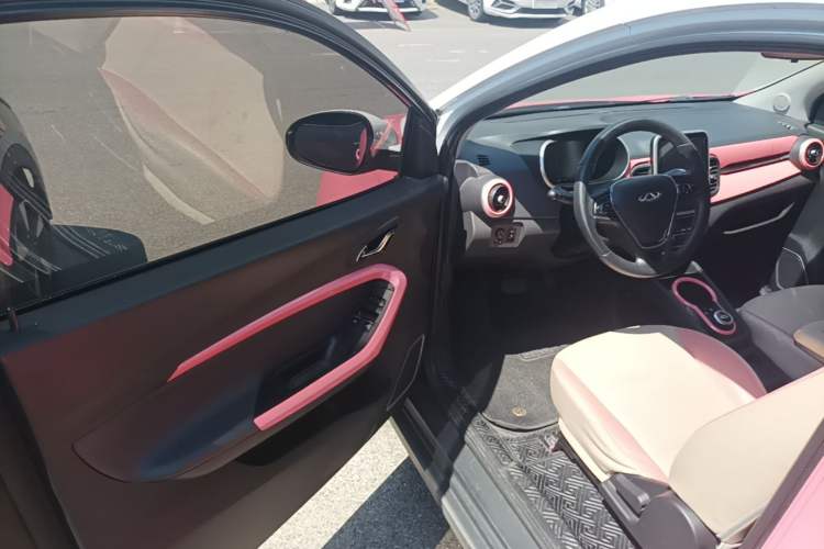 Used Chery QQ Little Ant 2021 200 000 Yuan Ant Fan Edition Energized Version Lithium Iron Phosphate 301 km Driver Seat