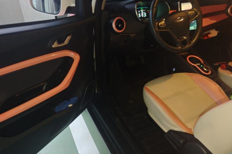 Used Chery QQ Little Ant 2021 200 000-Yuan Ant Fan Edition Oxygen Version Lithium Iron Phosphate 301 km Driver Seat