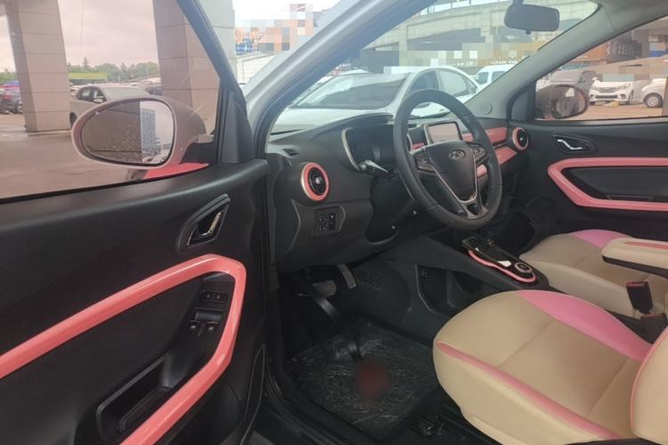 Used Chery QQ Little Ant 2021 150 000 Yuan "Ant Fan" Edition New Ant Cool Version Lithium-Ion Battery Driver Seat