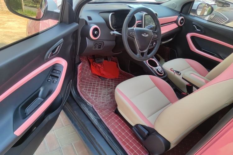 Used Chery QQ Little Ant 2021 200 000 Yuan "Ant Fan" Edition Energized Version NMC Lithium Battery 301 km Driver Seat