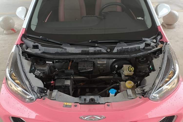 Used Chery QQ Little Ant 2021 Revised Version 150 000 Yuan Ant Fan Edition New Ant Cool Edition Lithium Iron Phosphate Engine Bay