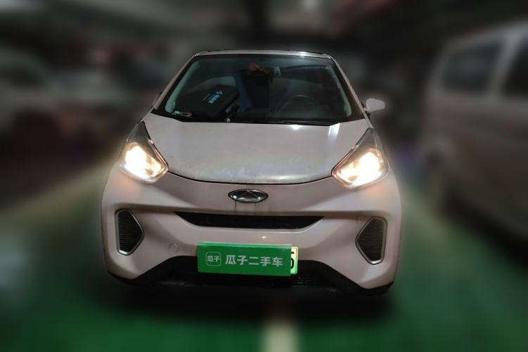 Used Chery QQ Little Ant 2021 200 000-Yuan Ant Fan Edition Talent Version Lithium Iron Phosphate 301 km Front