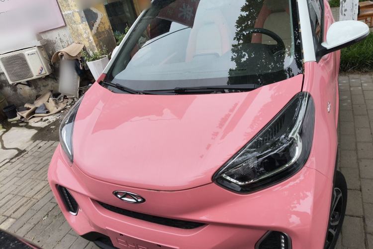 Used Chery QQ Little Ant 2021 200 000-Yuan Ant Fan Edition Oxygen Version Lithium Iron Phosphate 301 km Front