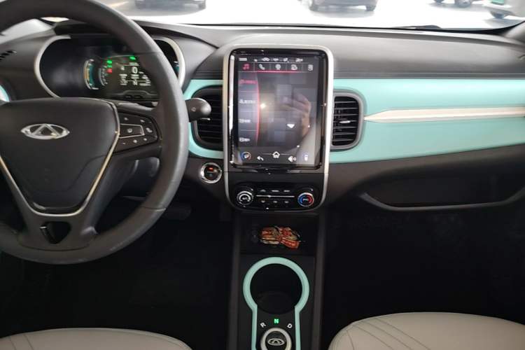 Used Chery QQ Little Ant 2021 200 000-Yuan Ant Fan Edition Talent Version NMC Battery 301 km Audio And AC Panel