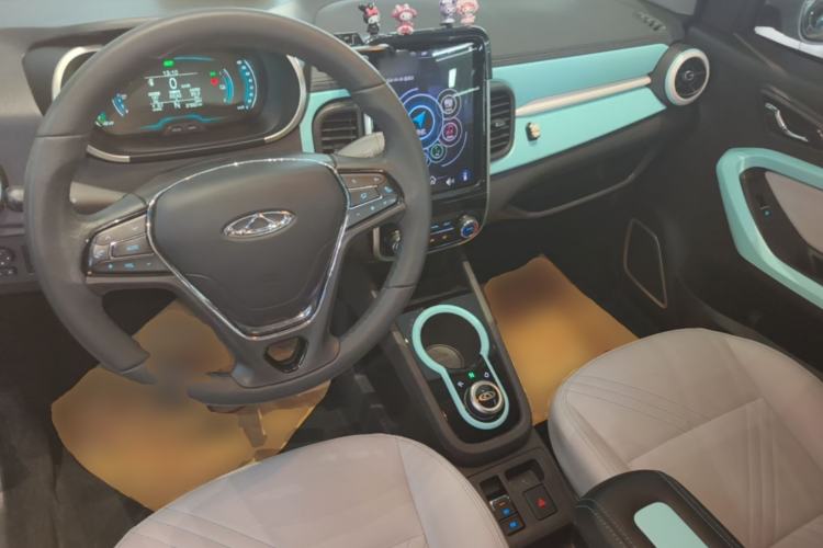 Used Chery QQ Little Ant 2021 200 000-Yuan Ant Fan Edition Talent Version Lithium Iron Phosphate 301 km Center Console