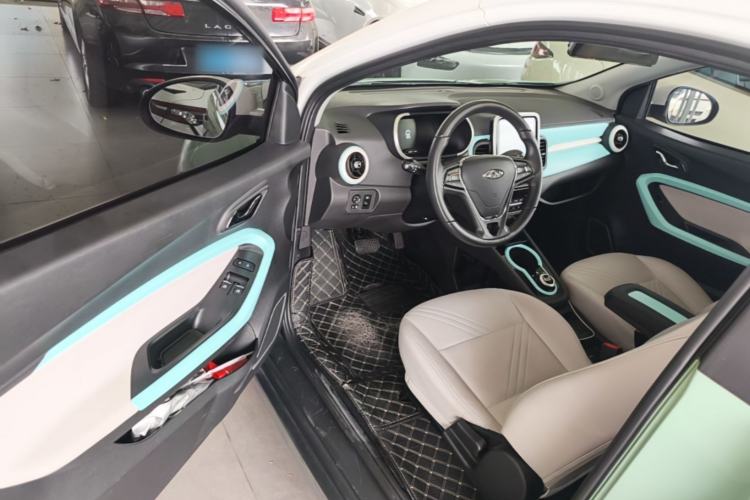 Used Chery QQ Little Ant 2021 200 000 Yuan "Ant Fan" Edition Energized Version NMC Lithium Battery 301 km Driver Seat