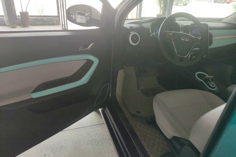 Used Chery QQ Little Ant 2021 200 000 Yuan "Ant Fan" Edition Energized Version NMC Lithium Battery 301 km Driver Seat