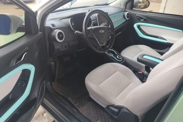 Used Chery QQ Little Ant 2021 Revised Version 150 000 Yuan Ant Fan Edition New Ant Cool Edition Lithium Iron Phosphate Driver Seat
