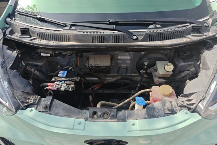Used Chery QQ Little Ant 2021 200 000 Yuan "Ant Fan" Edition Energized Version NMC Lithium Battery 301 km Engine Bay