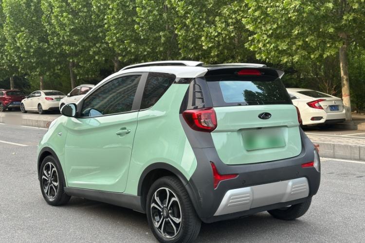 Used Chery QQ Little Ant 2021 200 000 Yuan "Ant Fan" Edition Energized Version NMC Lithium Battery 301 km Exterior 5