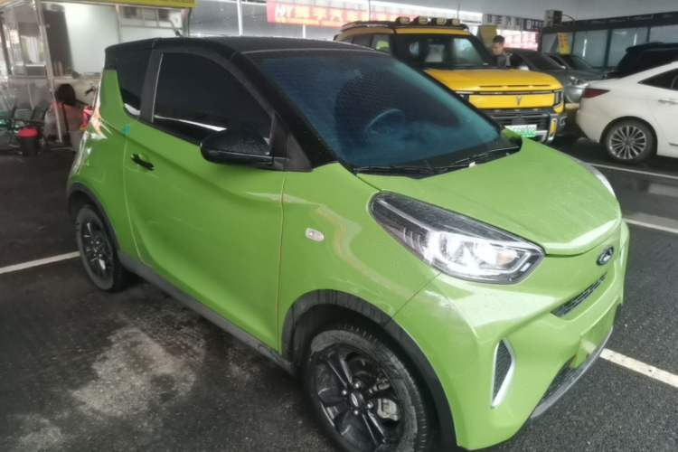 Used Chery QQ Little Ant 2021 150 000 Yuan "Ant Fan" Edition New Ant Cool Version Lithium-Ion Battery Front Right 45 Deg