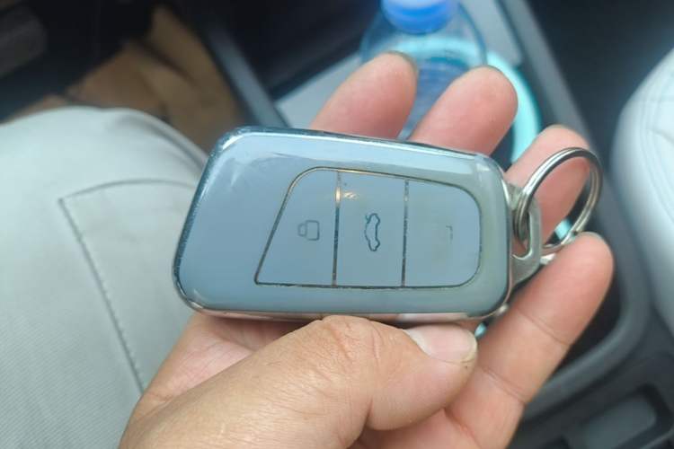 Used Chery QQ Little Ant 2021 200 000-Yuan Ant Fan Edition Oxygen Version Lithium-Ion Battery 301 km Interior 1