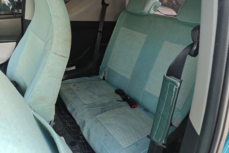 Used Chery QQ Little Ant 2021 200 000-Yuan Ant Fan Edition Talent Version NMC Battery 301 km Interior 4