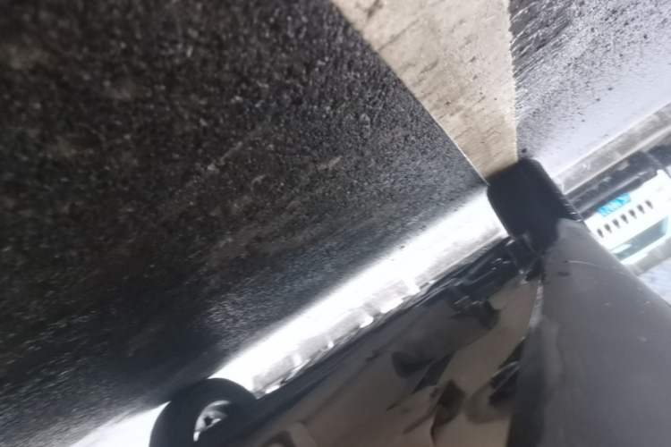 Used Chery QQ Little Ant 2021 150 000 Yuan "Ant Fan" Edition New Ant Cool Version Lithium-Ion Battery Left Side Sill