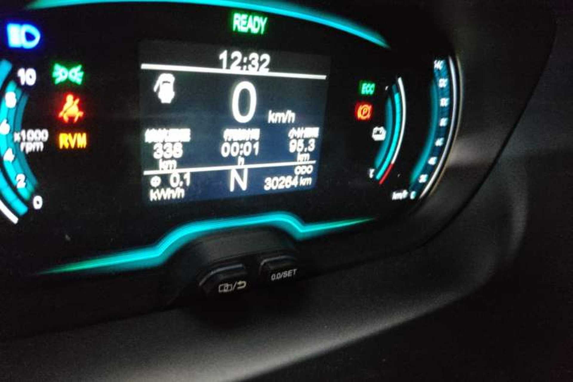 Used Chery QQ Little Ant  Odometer Close Up