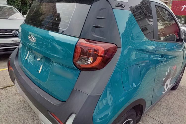 Used Chery QQ Little Ant 2021 200 000-Yuan Ant Fan Edition Oxygen Version Lithium-Ion Battery 301 km Right Rear Taillight