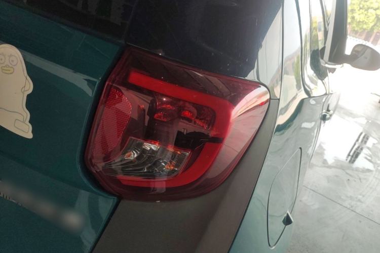 Used Chery QQ Little Ant 2021 200 000 Yuan "Ant Fan" Edition Energized Version NMC Lithium Battery 301 km Right Rear Taillight