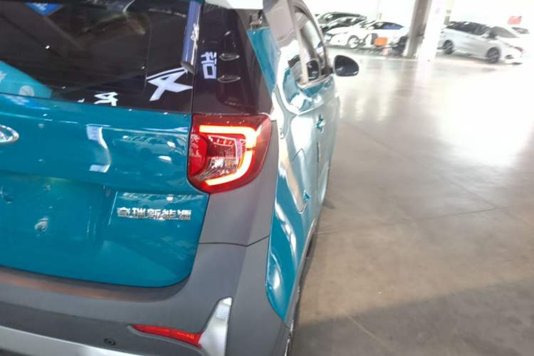 Used Chery QQ Little Ant 2021 200 000-Yuan Ant Fan Edition Talent Version Lithium Iron Phosphate 301 km Right Rear Taillight