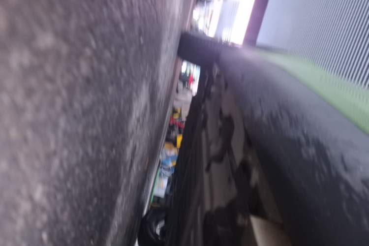 Used Chery QQ Little Ant 2021 150 000 Yuan "Ant Fan" Edition New Ant Cool Version Lithium-Ion Battery Right Side Sill