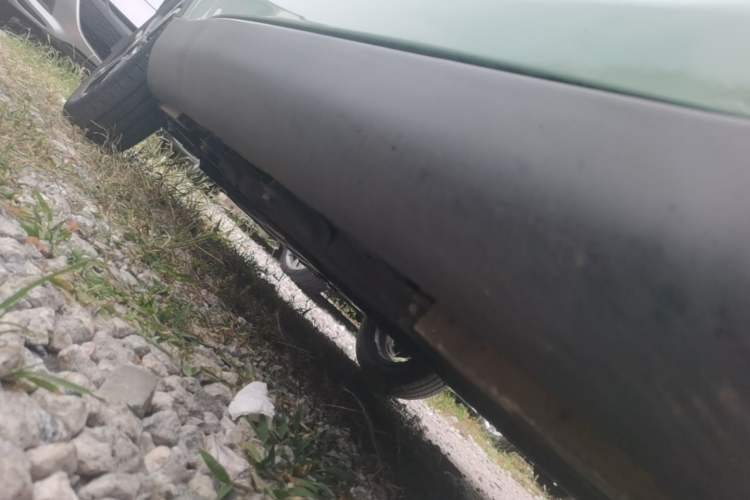 Used Chery QQ Little Ant 2021 200 000-Yuan Ant Fan Edition Talent Version NMC Battery 408 km续航 Right Side Sill