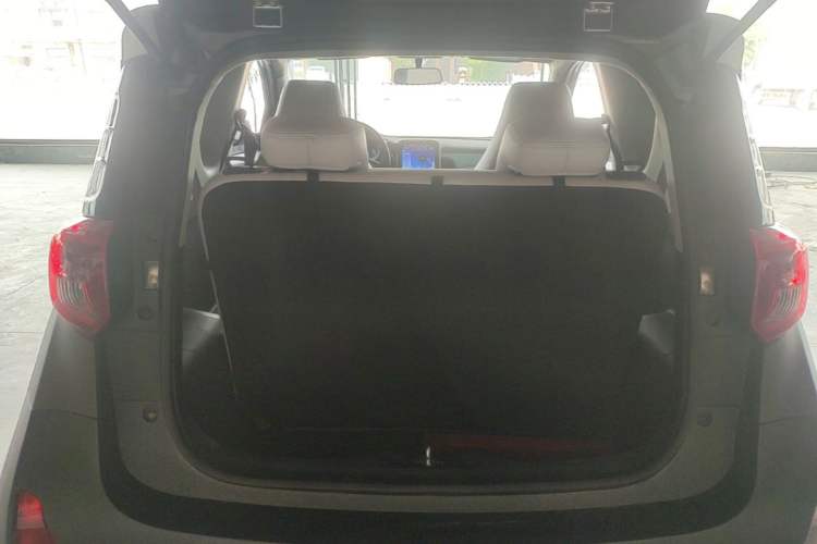 Used Chery QQ Little Ant 2021 200 000 Yuan "Ant Fan" Edition Energized Version NMC Lithium Battery 301 km Trunk