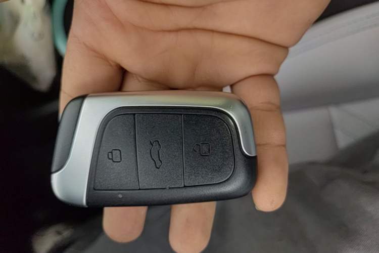 Used Chery QQ Little Ant 2021 200 000-Yuan Ant Fan Edition Oxygen Version Lithium-Ion Battery 301 km Vehicle Key