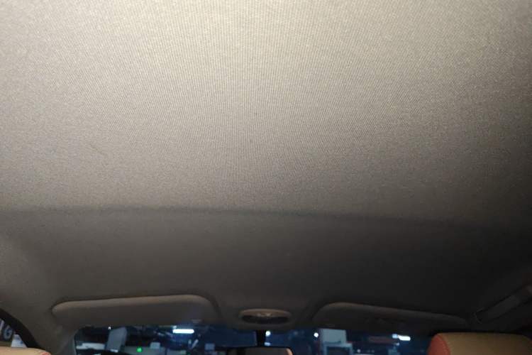 Used Chery QQ Little Ant 2021 150 000 Yuan Ant Fan Edition Ant Trend Version Lithium Iron Phosphate Headliner