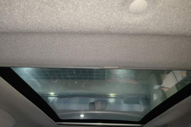 Used Chery QQ Little Ant 2021 200 000 Yuan Ant Fan Edition Energized Version NMC Lithium Battery 408 km Headliner