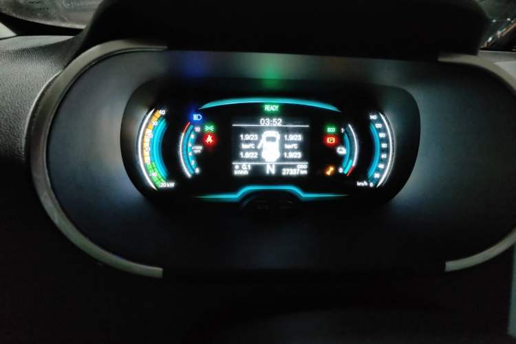 Used Chery QQ Little Ant 2021 200 000-Yuan Ant Fan Edition Talent Version Lithium Iron Phosphate 301 km Instrument Cluster