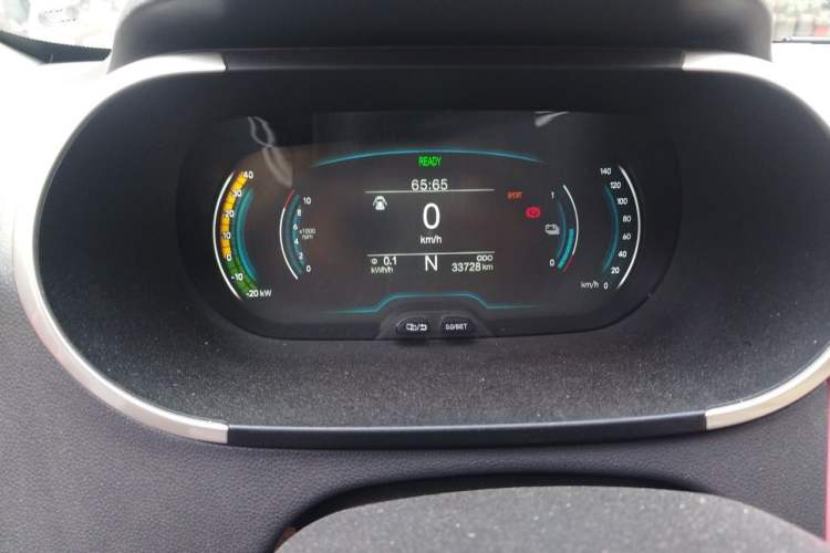 Used Chery QQ Little Ant 2021 200 000-Yuan Ant Fan Edition Talent Version NMC Battery 301 km Instrument Cluster