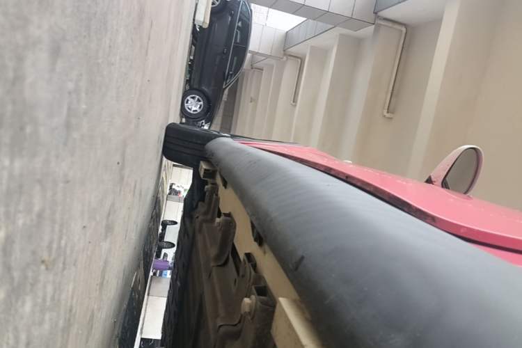 Used Chery QQ Little Ant 2021 150 000 Yuan "Ant Fan" Edition New Ant Cool Version Lithium-Ion Battery Left Side Sill