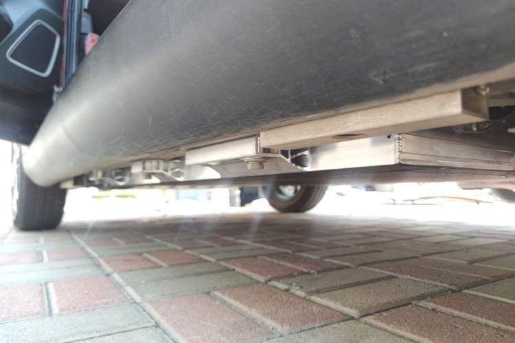 Used Chery QQ Little Ant 2021 200 000 Yuan "Ant Fan" Edition Energized Version NMC Lithium Battery 301 km Left Side Sill