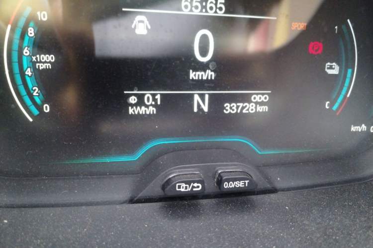 Used Chery QQ Little Ant 2021 200 000-Yuan Ant Fan Edition Talent Version NMC Battery 301 km Odometer Close Up