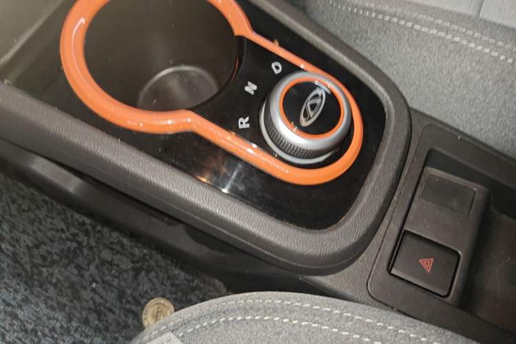 Used Chery QQ Little Ant 2021 150 000 Yuan Ant Fan Edition Ant Cool Version Lithium Iron Phosphate Gear Lever