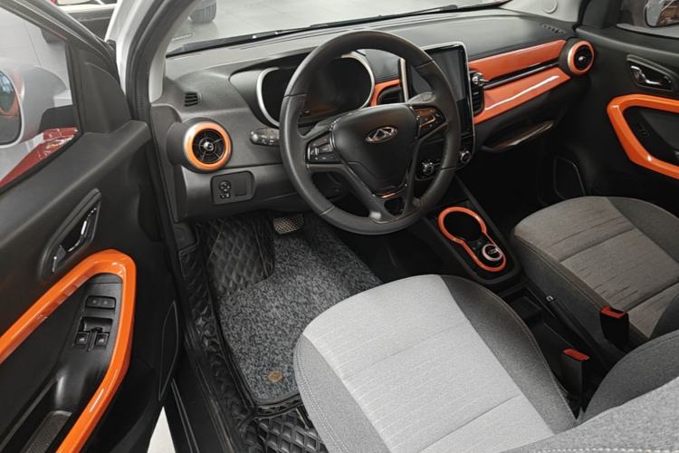 Used Chery QQ Little Ant 2021 150 000 Yuan Ant Fan Edition Ant Cool Version Lithium Iron Phosphate Steering Wheel