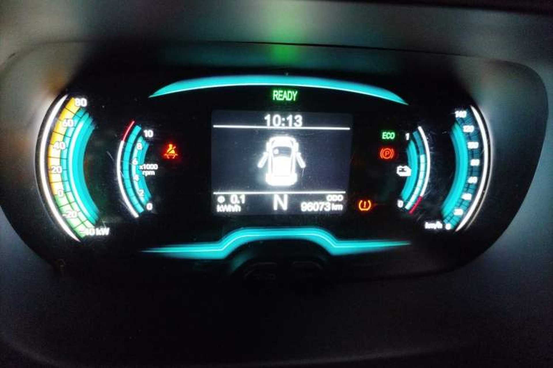 Used Chery QQ Little Ant 2021 200 000-Yuan Ant Fan Edition Talent Version NMC Battery 408 km续航 Instrument Cluster