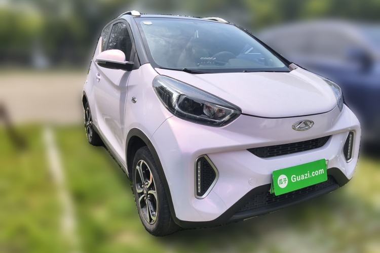 Used Chery QQ Little Ant 2021 200 000 Yuan "Ant Fan" Edition Energized Version NMC Lithium Battery 301 km Front Right 45 Deg