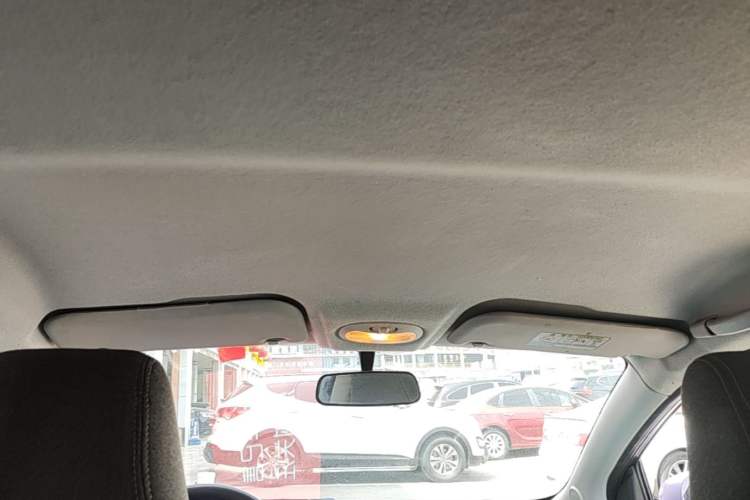 Used Chery QQ Little Ant 2021 200 000-Yuan Ant Fan Edition Oxygen Version Lithium-Ion Battery 301 km Headliner
