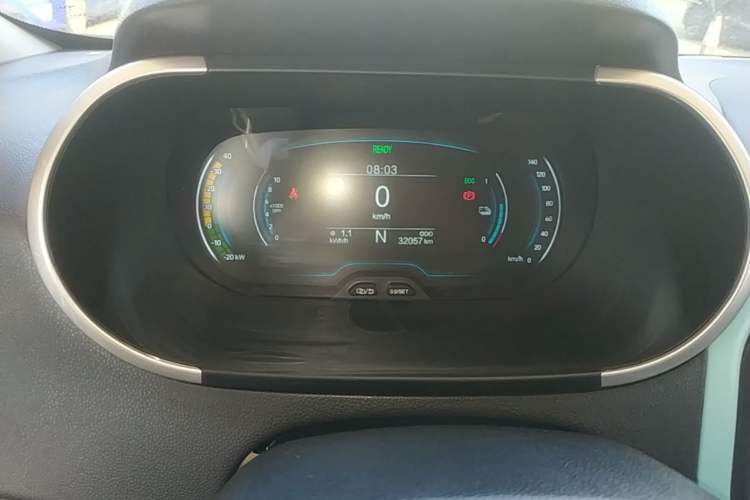 Used Chery QQ Little Ant 2021 150 000 Yuan "Ant Fan" Edition New Ant Cool Version Lithium-Ion Battery Instrument Cluster