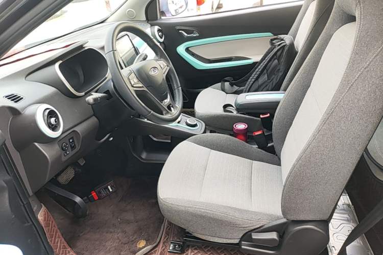 Used Chery QQ Little Ant 2021 200 000-Yuan Ant Fan Edition Oxygen Version Lithium-Ion Battery 301 km Left Front Seat