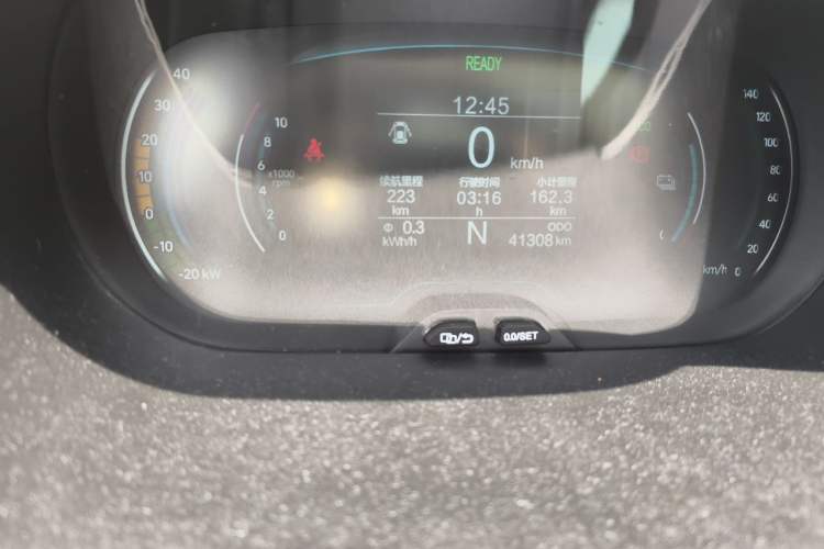 Used Chery QQ Little Ant 2021 200 000 Yuan "Ant Fan" Edition Energized Version NMC Lithium Battery 301 km Odometer Close Up