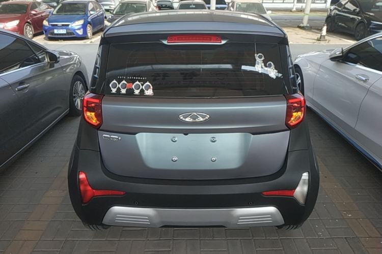 Used Chery QQ Little Ant 2021 150 000 Yuan "Ant Fan" Edition New Ant Cool Version Lithium-Ion Battery Rear
