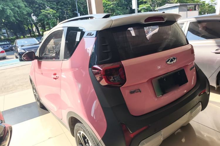 Used Chery QQ Little Ant 2021 200 000-Yuan Ant Fan Edition Talent Version NMC Battery 301 km Rear Left 45 Deg
